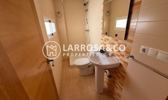 Resale - Apartment - Guardamar del Segura - Pueblo