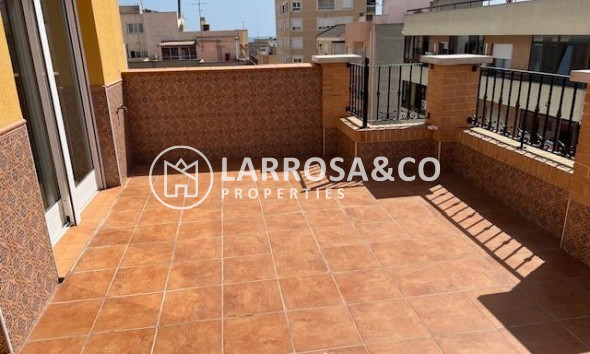 Resale - Apartment - Guardamar del Segura - Pueblo
