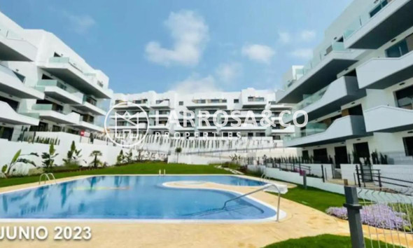 Resale - Apartment - Villamartín - Costa Blanca