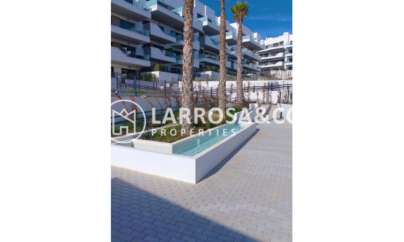 Resale - Apartment - Villamartín - Costa Blanca