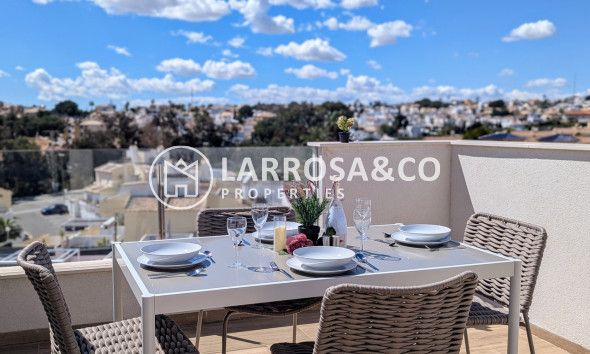 Resale - Penthouse  - Villamartín - Costa Blanca