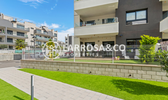 Resale - Apartment - Villamartín - Costa Blanca