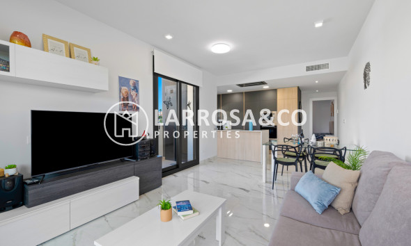 Resale - Apartment - Villamartín - Costa Blanca