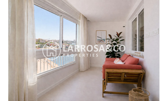 Herverkoop - Apartment - Torrevieja - Playa del Acequión