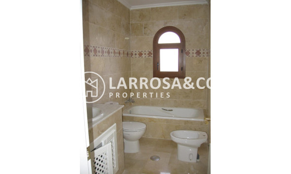 Herverkoop - Duplex / Two-storey apartment - Orihuela costa - Villamartin 