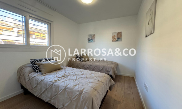 Resale - Apartment - Pilar de la Horadada - Riomar