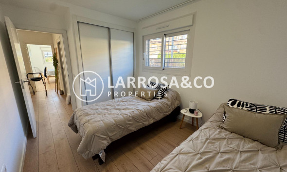 Resale - Apartment - Pilar de la Horadada - Riomar