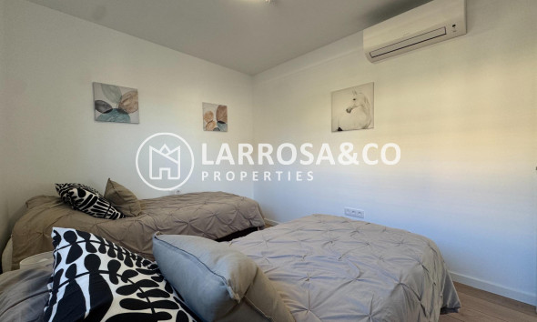 Resale - Apartment - Pilar de la Horadada - Riomar