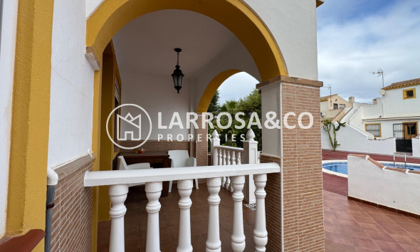 Resale - Semi-detached house - Pilar de la Horadada - Torre de la Horadada