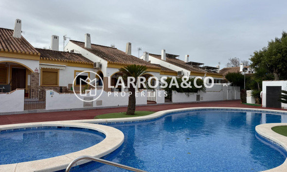 Resale - Semi-detached house - Pilar de la Horadada - Torre de la Horadada