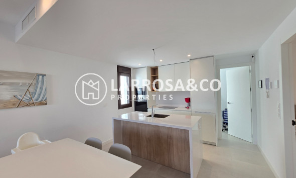 Resale - Apartment - Pilar de la Horadada - Costa Blanca