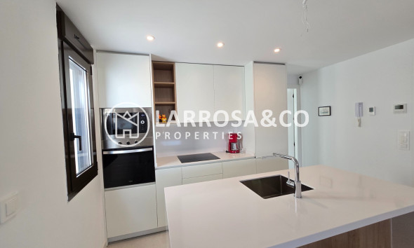 Resale - Apartment - Pilar de la Horadada - Costa Blanca