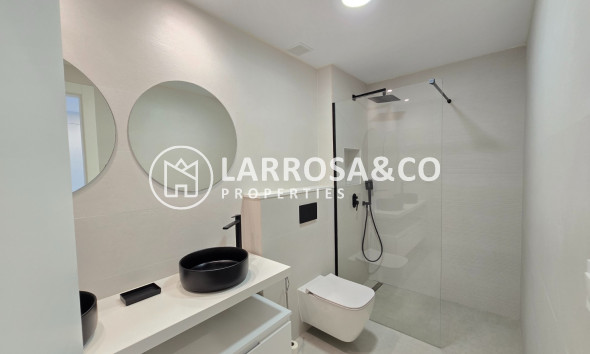 Resale - Apartment - Pilar de la Horadada - Costa Blanca