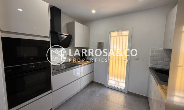 Herverkoop - Semi-detached house - Campoamor - Costa Blanca