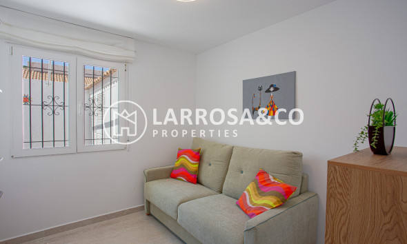 Herverkoop - Villa - Pilar de la Horadada - Costa Blanca