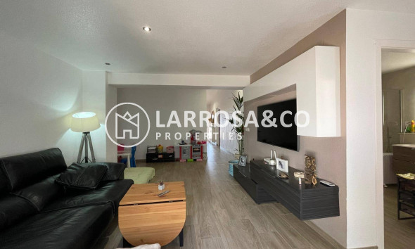 Reventa - Adosado - Pilar de la Horadada - Zona Pueblo