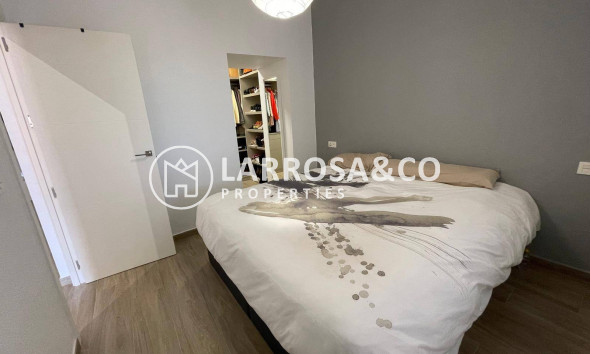 Reventa - Adosado - Pilar de la Horadada - Zona Pueblo