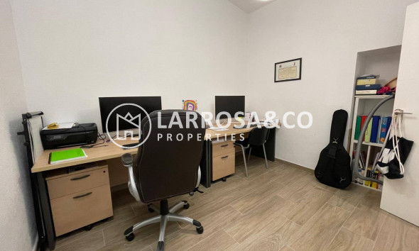 Reventa - Adosado - Pilar de la Horadada - Zona Pueblo