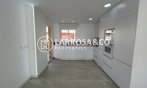 Herverkoop - Apartment - Pilar de la Horadada - Costa Blanca