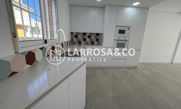 Herverkoop - Apartment - Pilar de la Horadada - Costa Blanca