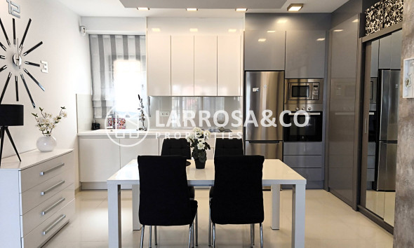 Herverkoop - Apartment - Pilar de la Horadada - La Torre de la Horadada