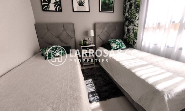 Herverkoop - Apartment - Pilar de la Horadada - La Torre de la Horadada