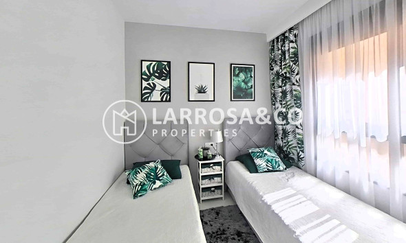 Herverkoop - Apartment - Pilar de la Horadada - La Torre de la Horadada
