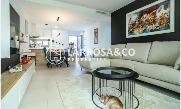 Resale - Apartment - Pilar de la Horadada - Costa Blanca