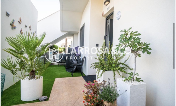 Resale - Apartment - Pilar de la Horadada - Costa Blanca