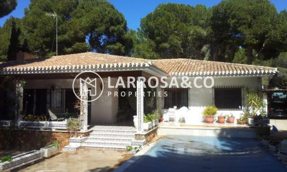 Herverkoop - Villa - Campoamor - Costa Blanca