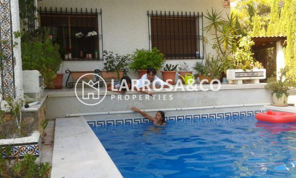 Herverkoop - Villa - Campoamor - Costa Blanca