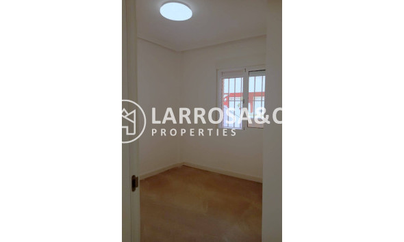 Вторичный рынок - Таунхаус - Пилар де Орадада - PILAR DE LA HORADADA