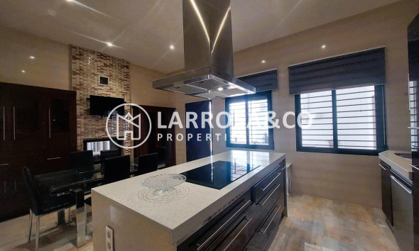 Herverkoop - Villa - Pilar de la Horadada - Costa Blanca