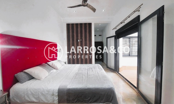 Herverkoop - Villa - Pilar de la Horadada - Costa Blanca