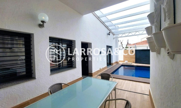 Herverkoop - Villa - Pilar de la Horadada - Costa Blanca