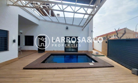 Herverkoop - Villa - Pilar de la Horadada - Costa Blanca