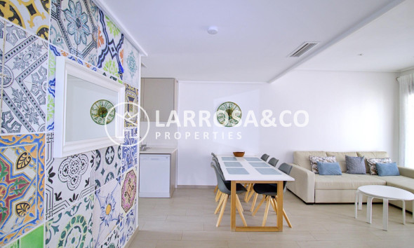 Resale - Apartment - Pilar de la Horadada - Torre de la Horadada