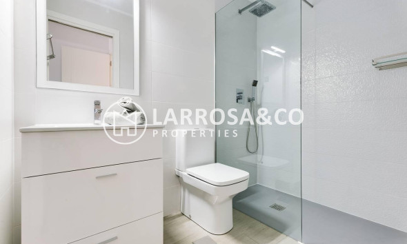 Resale - Apartment - Pilar de la Horadada - Torre de la Horadada