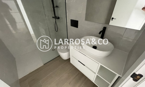 Herverkoop - Apartment - Pilar de la Horadada - Costa Blanca