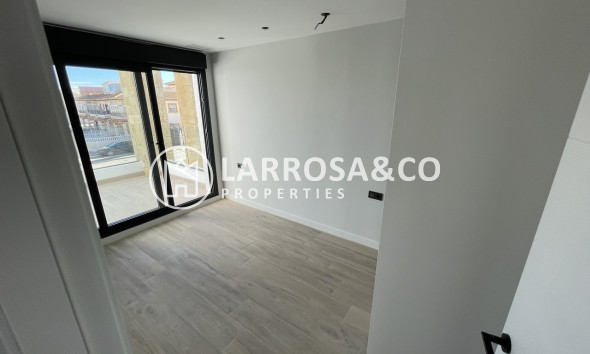 Herverkoop - Apartment - Pilar de la Horadada - Costa Blanca