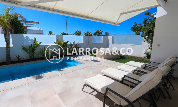 Herverkoop - Villa - Pilar de la Horadada - Costa Blanca