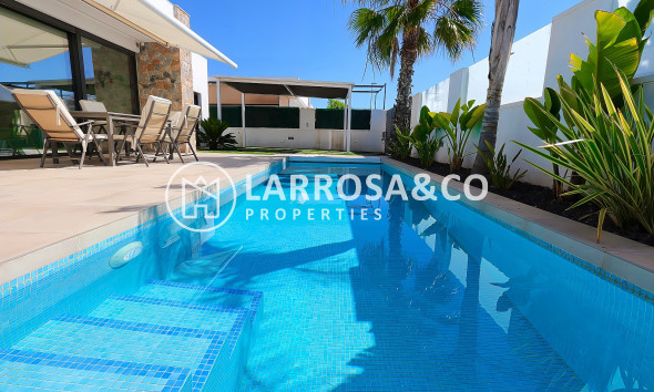 Herverkoop - Villa - Pilar de la Horadada - Costa Blanca