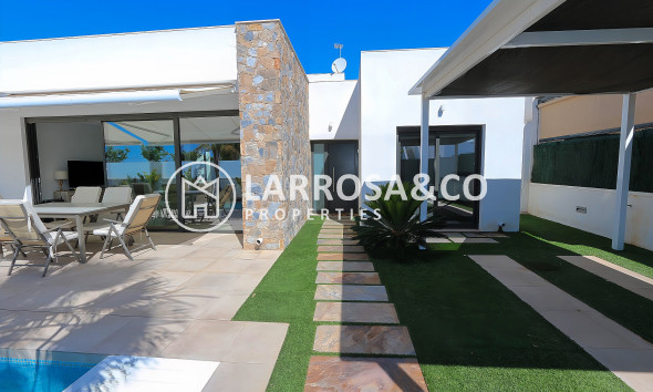 Herverkoop - Villa - Pilar de la Horadada - Costa Blanca