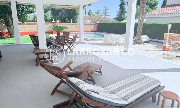 A Vendre - Villa - Campoamor
