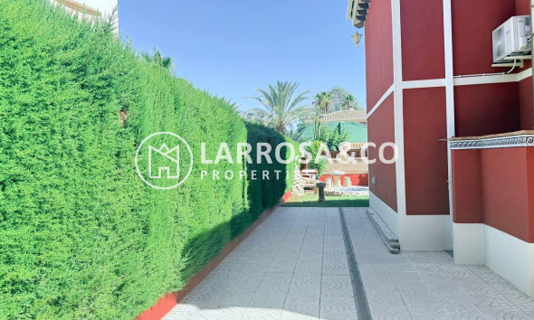 A Vendre - Villa - Campoamor