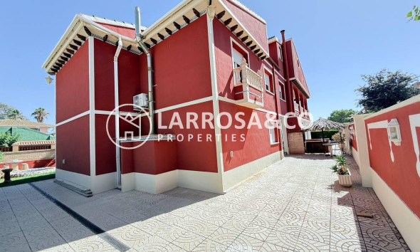 A Vendre - Villa - Campoamor