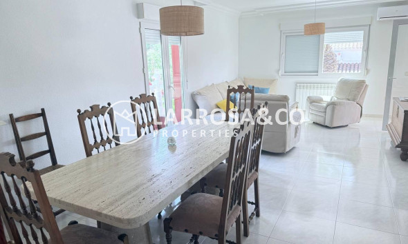 A Vendre - Villa - Campoamor