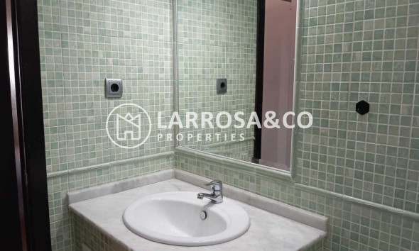 Reventa - Apartamento - Villamartín - Costa Blanca