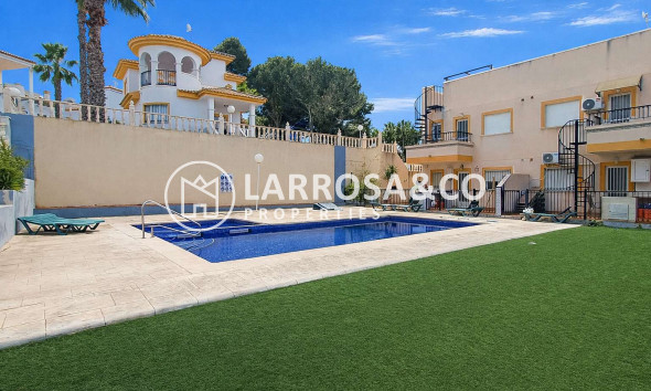 Herverkoop - Apartment - Villamartín - Costa Blanca