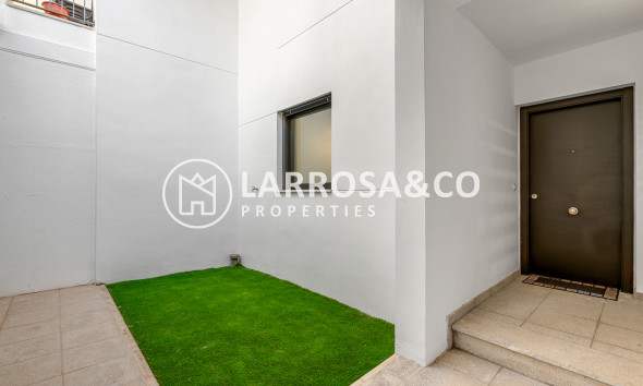 Herverkoop - Apartment - Campoamor - Costa Blanca